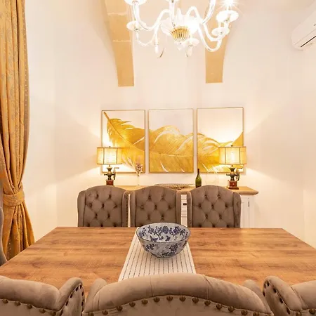 Apartamento Palazzo 16th Century Mdina, Opposite St Paul's Cathedral By 360 Estates