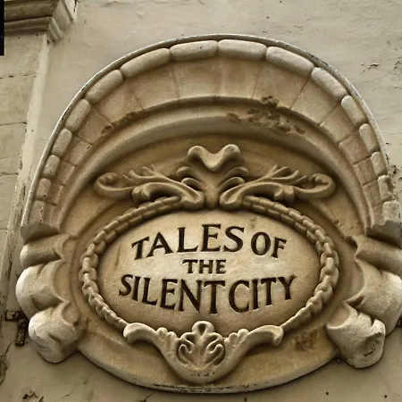 Palazzo 16th Century Mdina, Opposite St Paul's Cathedral By 360 Estates Apartment