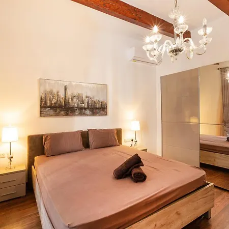 Apartment Palazzo 16th Century Mdina, Opposite St Paul's Cathedral By 360 Estates Mdina